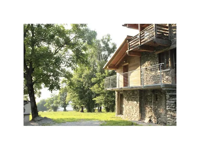 Chalet Rustico Prato Grande Con Vista Carriola